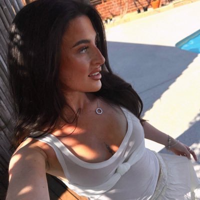 oliviamaifoley's profile picture. 📍 Liverpool