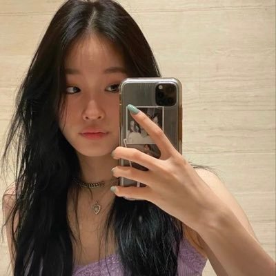 lemoongi's profile picture. this profile is dedicated to the seven bts boys.