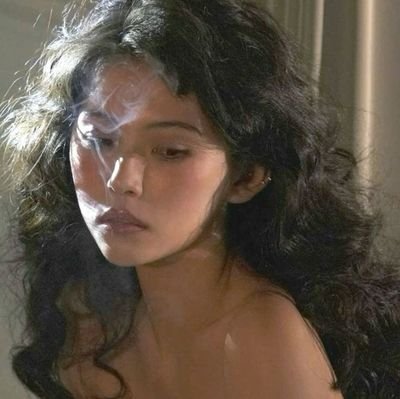 thvstarkx's profile picture. ── @KMbappe.