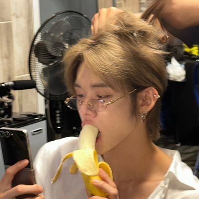 manusiawhi's profile picture. txt, cortis, bnd, tws, adornbg🔜, beliftnbg🔜 | my other account @metalune