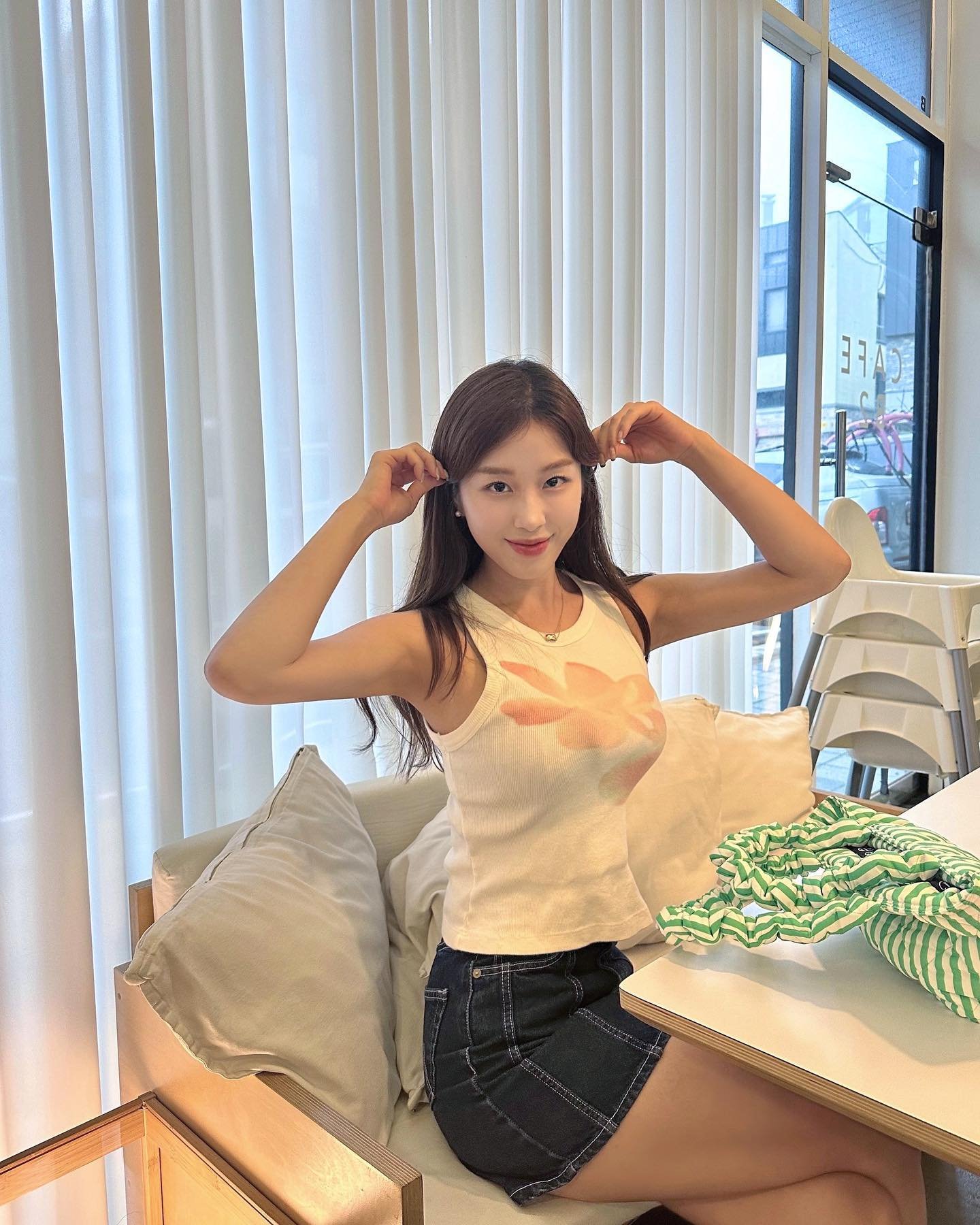 ElveraMcCu53168's profile picture. 