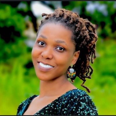 PhoebeKomuhangi's profile picture. ⚡I ain't a CONCEPT, but an ENIGMA| Ambivert | @Arsenal⚽

Am a VOICE not an ECHO!
📖Student (EMBA) 
◀SCORPIO♏
вιтє мαякѕ αяє ℓσνє иσтєѕ ωяιттєи ιи fℓєѕн 😋