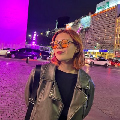 who_caresfran's profile picture. veinteañera y colorina. De lunes a viernes en La Moneda por @biobio. (me hackearon la cuenta anterior)