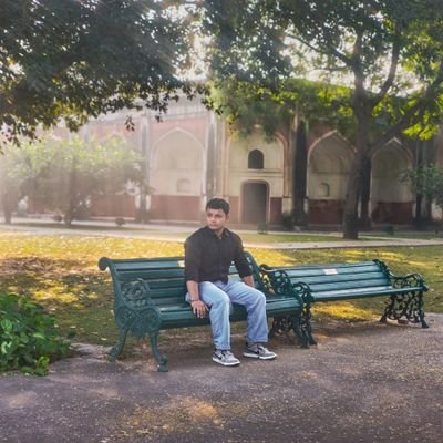 kshitij_036's profile picture. Electronics Engineer