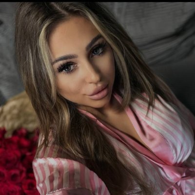 metsacprobz's profile picture. The rest is only on OF 💋