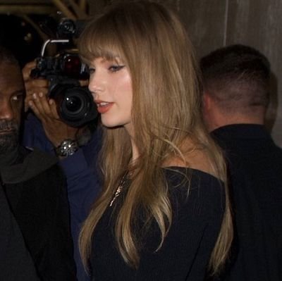 P1rpleP1nkSk1es's profile picture. 