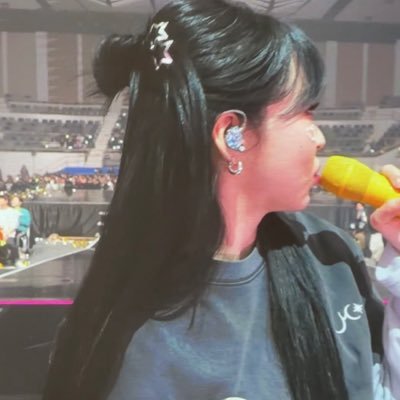 ultmoonsun's profile picture. 