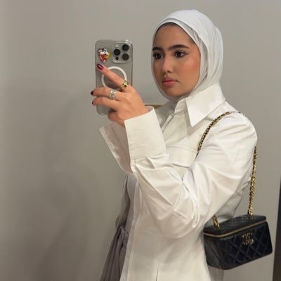 jayalshatti's profile picture. اللهم إرحم امي