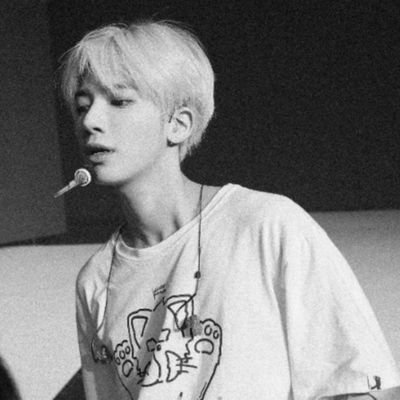 EnyaEnya_'s profile picture. Moments of Alwaysness, always. all ways. 🌺                                         fan, silently streaming collecting voting 🤺