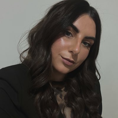 bethastin_x's profile picture. That my friend is a Broomhandle Mauser #MCFC