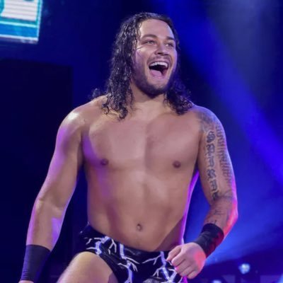 LVega86141's profile picture. 24 🌙 Santa Barbara, California.