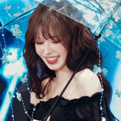 wanizspence's profile picture. i 🩵 wendy, iz*one, twice, deukae, loona & æspa