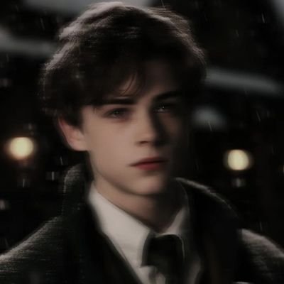 anvec14's profile picture. Existing, not living