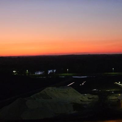 tibiefe21's profile picture. 