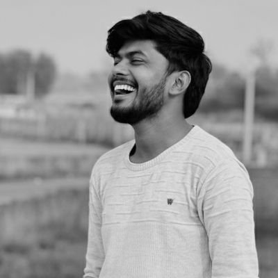 Rajneeshvermaa's profile picture. 19 I Founding  Engineer | Building and Scaling app