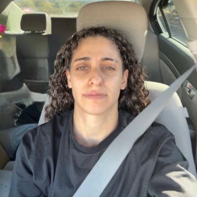 whyybuse's profile picture. 