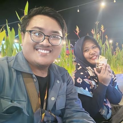 GalihTiar's profile picture. lagi seneng nge-wkwkwk-in opini goblok di belantika jagat X.

| 💍 @Dinda_gth7 | 

IG : @galihtiar