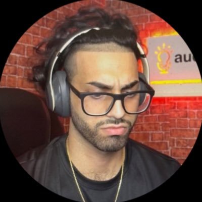 amitisinvest662's profile picture. breaking down tech, business, & stocks $PLTR