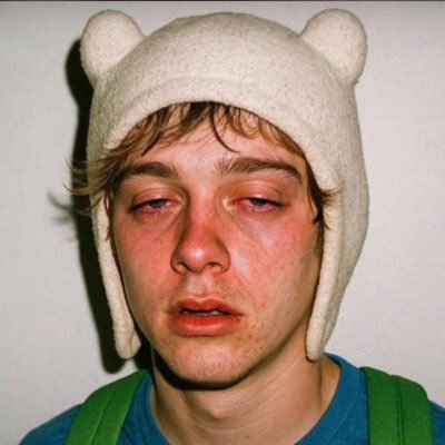 olarizz_'s profile picture. 