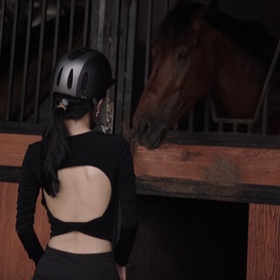 ythserafina's profile picture. serius amat