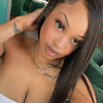 thatonebria's profile picture. 