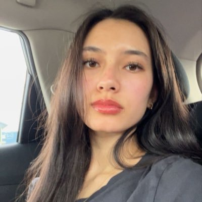 shannencawleyy's profile picture. literary soul📚 Collecting stories like clues in a mystery. ✒️ Word-wanderer by day, reality escapist by night. #BookObsessed #QuietCreative