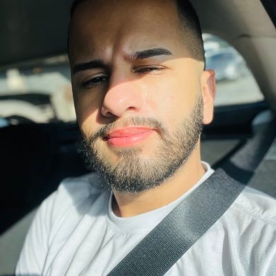 hausofwillians's profile picture. 