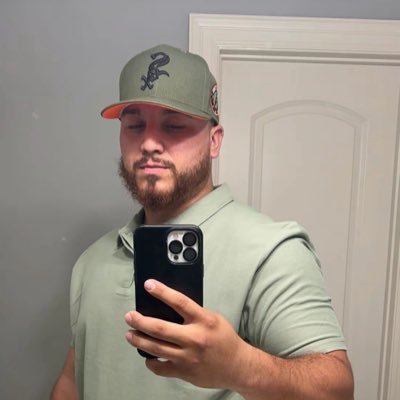 Robert5re's profile picture. 