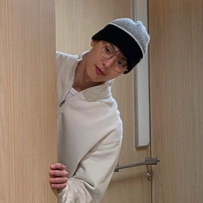 bbmxbbmx's profile picture. Be happy, live happy🦋

♡Vip~Monbebe♡