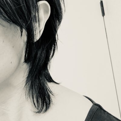 mnv0718's profile picture. Engineer,MDIC,虹色発達サポーター,教員免許(工業) / LUNA SEA,SLAVE,F.C.Pyro,SOUL’S MATE,NO NAME? / Guitar,Bass,Photograph,Cooking / 技術士挑戦中 / マルプー🐕‍🦺