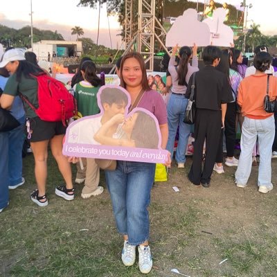 mikmiknibrenty's profile picture. Duo4life 💜