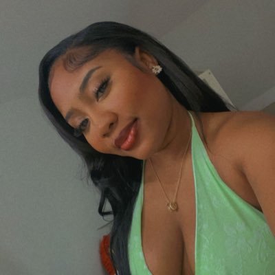 UniquABB's profile picture. Nothing and alot to say....  #BoyMom🐣