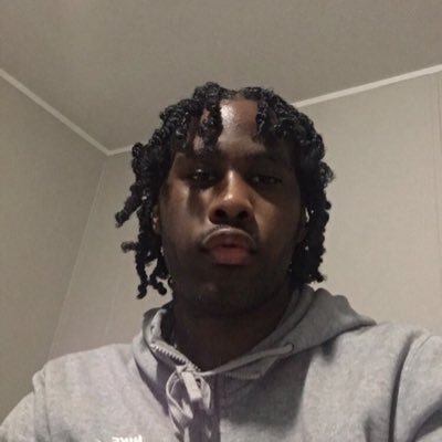 CaterToCuhfs's profile picture. Ima genuine ass person, I’ll doubt you’ll be able to go and find a duplicate 💫