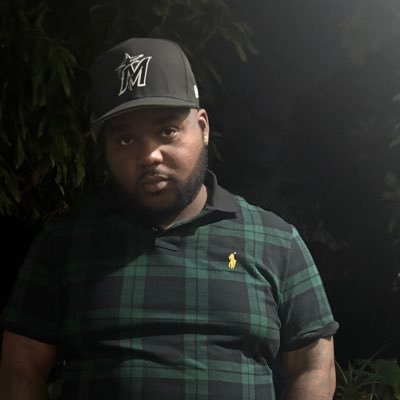 ChazDaGoatBitch's profile picture. 🔙 https://t.co/NlznCQDCF4