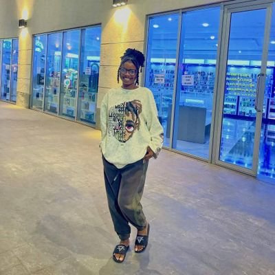 Folashade19_'s profile picture. 