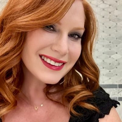 michelebraphael's profile picture. ✏️Writer @TravelLeisure, @USATODAY, @laparentmag 🧘‍♀️Yogini @uscedu (🎓12/25) | X Editor/Director @latimes/@learcenter | Fellow @natpress | MA @uscannenberg✌️