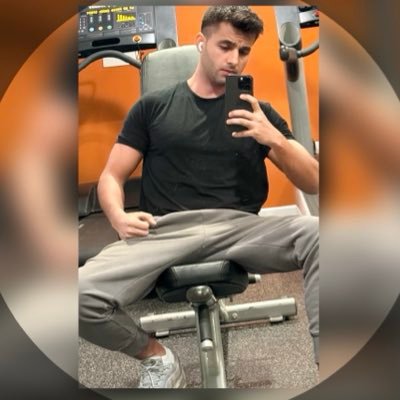 tayebshuja11's profile picture. A forex Market Analyst, Currency Researcher🇺🇸