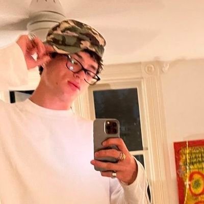 STRESS0UL's profile picture. me gusta duki y las pitusas