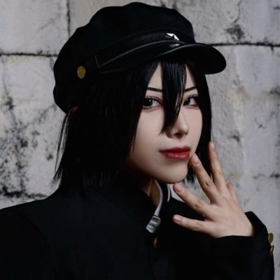 O8Lnm's profile picture. 関西/成人済/美の願望の域を超えれないレイヤー