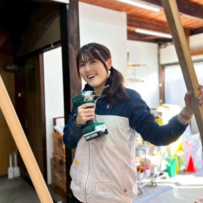 m_bkn722's profile picture. 劇団蒼天の猫標識 @soutenneko の茉珠🌻/演劇をする編集者/舞台美術/演劇と教育のものづくり/来年2-3月にアートイベントします！@Canvas2026  /ポートフォリオサイトは下記URLから！