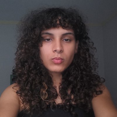 litiooooo's profile picture. ela/dela🏳️‍⚧️ | travesti inseta | biologia🪲 | 22