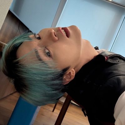 MlNCHARMER's profile picture. she/her • latina • 22 • skz •