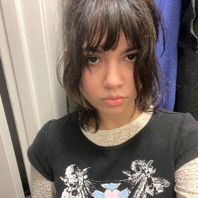 ip0dbaby's profile picture. I’m 26 and wish everywhere smelled like home depot