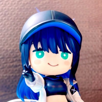 koyo_715's profile picture. オフラインイベント、撮影会がメインの最近カメラ始めた初心者です📸🔰。 映画、ゲーム(NIKKE/ブルアカ/ゼンゼロ/FGO)、Ado好きです 🍕🥀 現在国外出張の為、年末まで低浮上です