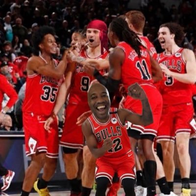 Two_Legit's profile picture. Dad. Washed hooper. Jordan stan. Remix enthusiast. Runner. Director of Product Engineering #NT