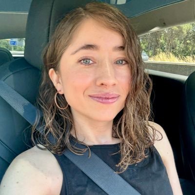 laura_rojas1811's profile picture. iOS Developer