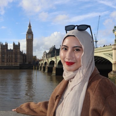 deanvi's profile picture. A happy-go-lucky girl!