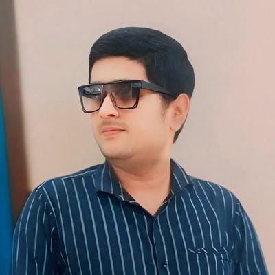 DeepakeKumar's profile picture. 🌺 Radhe Krishna Devotional Creator
🌿 Vrindavan Vibes | Bhakti & Poetry
✨ Prem • Shraddha • Shanti
🙏 #RadheKrishna #Bhakti