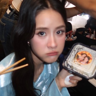 imnotzyxg's profile picture. personal account | boong boong and somtam | Maifonpraewlinnlinnpraewfonmai