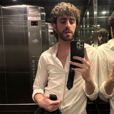 ulises_bel's profile picture. "Que digan mi nombre, que nunca se olviden cuando me critiquen de decir Ulises, cosa que la gente se acuerde de quien es el centro" 😉👏
💙🌵